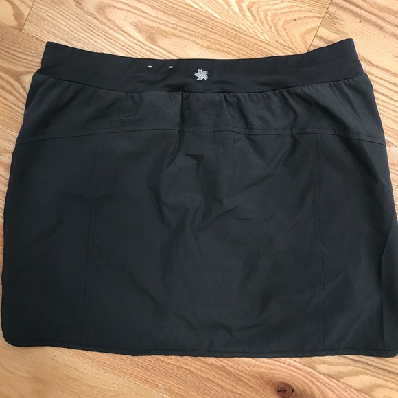 Tek Gear tennis or beach skirt. Attached undies. - Picture 3 of 7